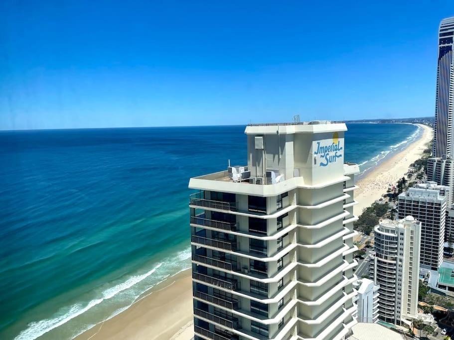 In The Heart Of Surfers Paradise Oceanview Cozy 1b 34f