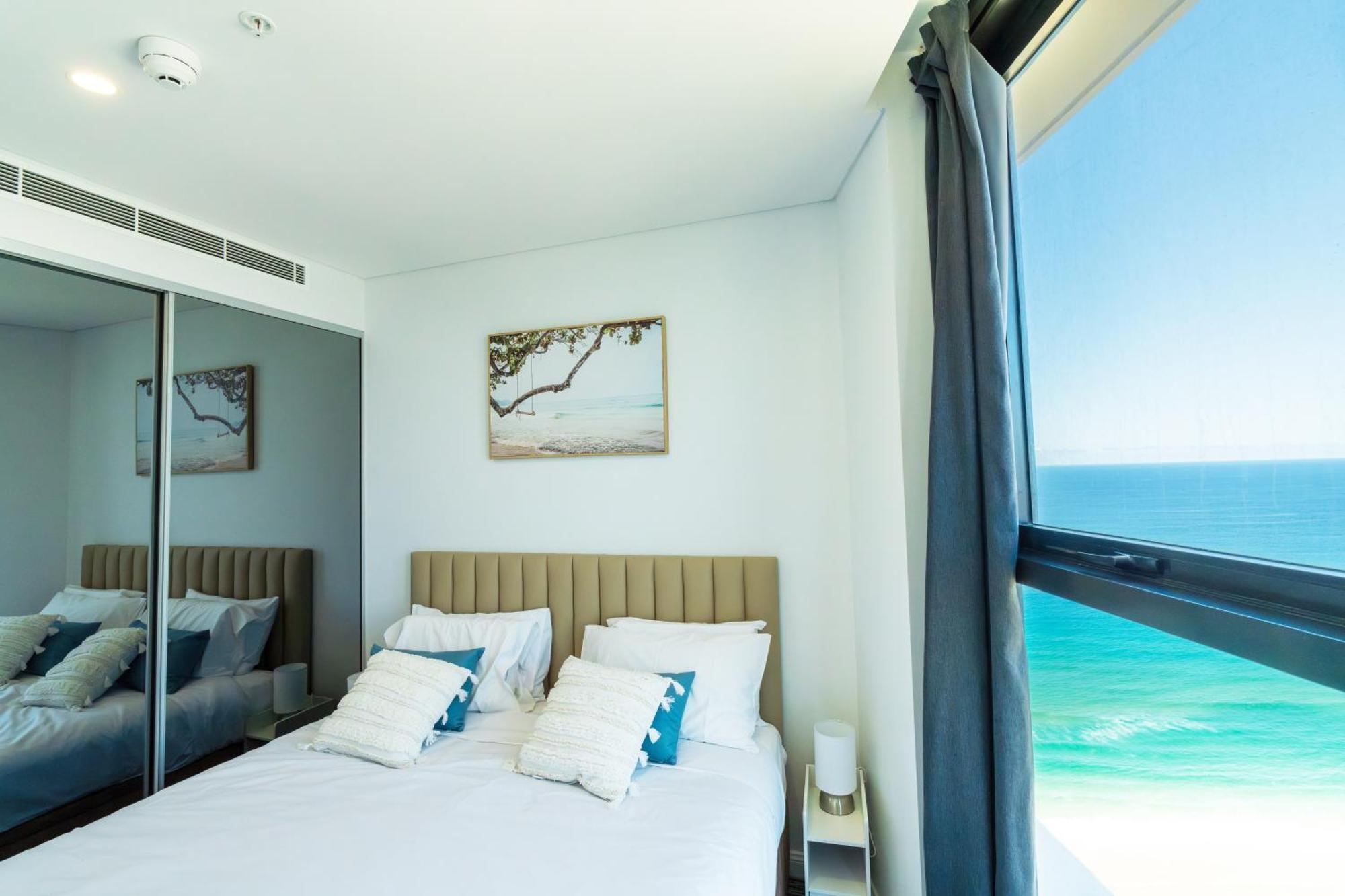 In The Heart Of Surfers Paradise Oceanview Cozy 1b 34f Apartment *